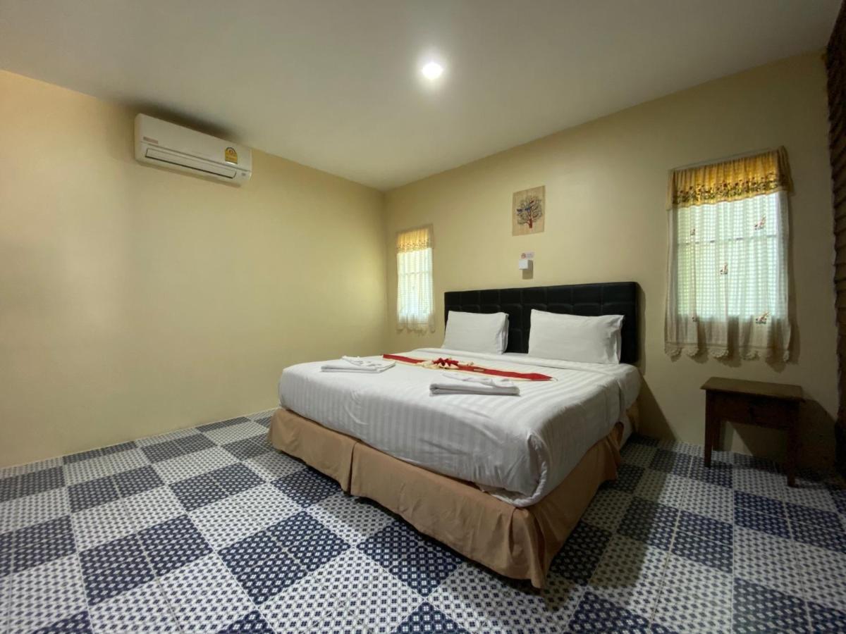 Yuwadee Resort Chalong Luaran gambar
